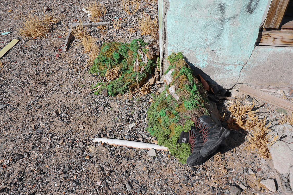 38.026728° N , -117.883653° W(6) 91