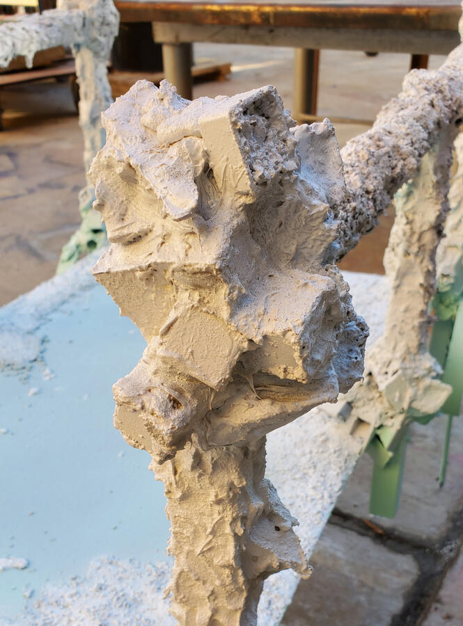 La Mijloc - Close Up (2)